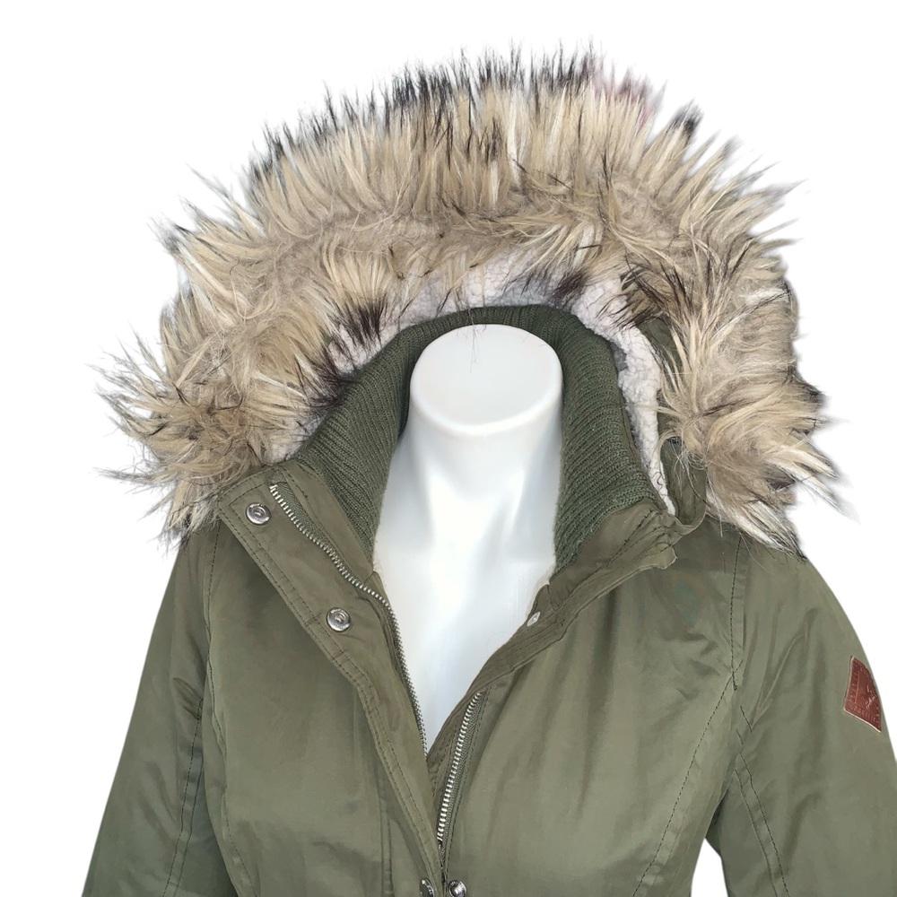 Hollister Olive Green Parka with Faux Fur Hood - Picture 16 of 16